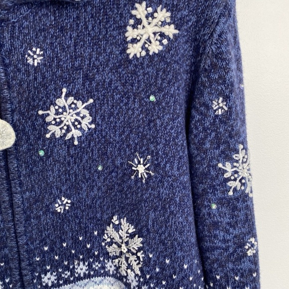 Heirloom Collectables Christmas Collection 2004 Sweater M Blue Sequin Beaded - Picture 10 of 11